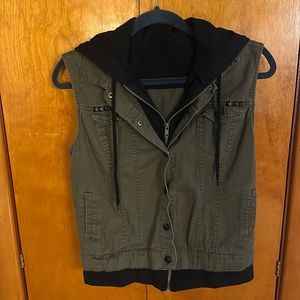 Army Green Vest w/ Black Hoodie Liner